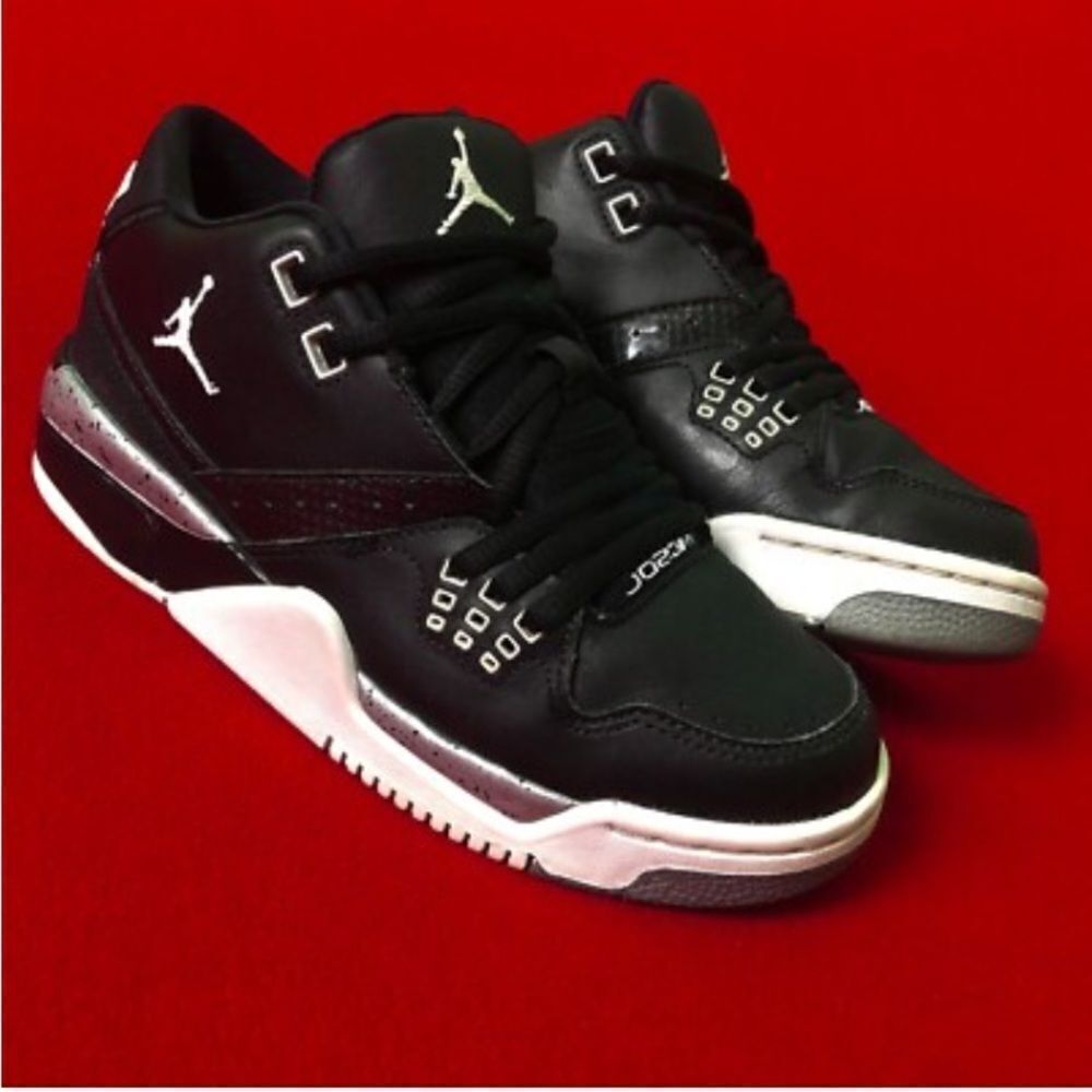 Nike Jordan Flight 23 Little Basketball Men Black and White Athletic Shoes Sz 12